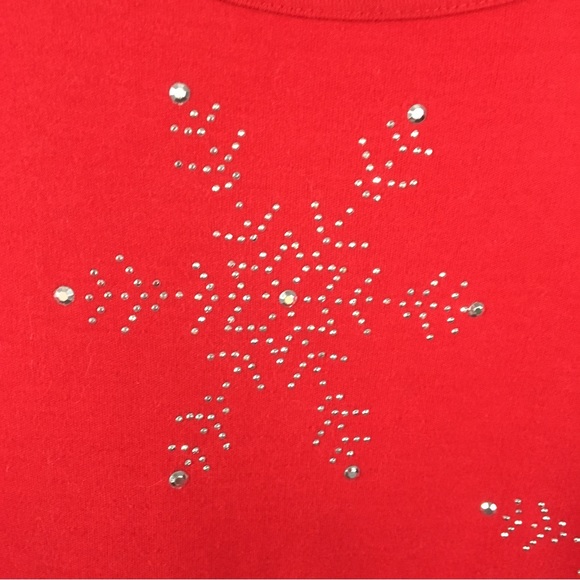 Quacker Factory Red Snowflake Top - Picture 3 of 5
